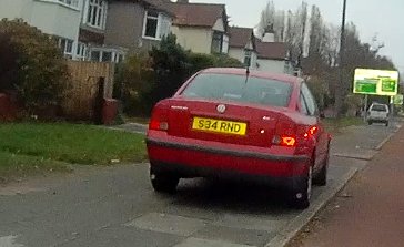 livepedestrian's tweet photo. @CllrNickSmall @Merseyside_KSI One child has been killed and other one severely injured by #PavementDriving. Do children have a right to a safe #walk2school @iancritchley2 ? Daily #PavementObstruction on #WooltonRd #Childwall #Mosspits #Calderstones #BlueCoat https://t.co/2J7p6e58ee