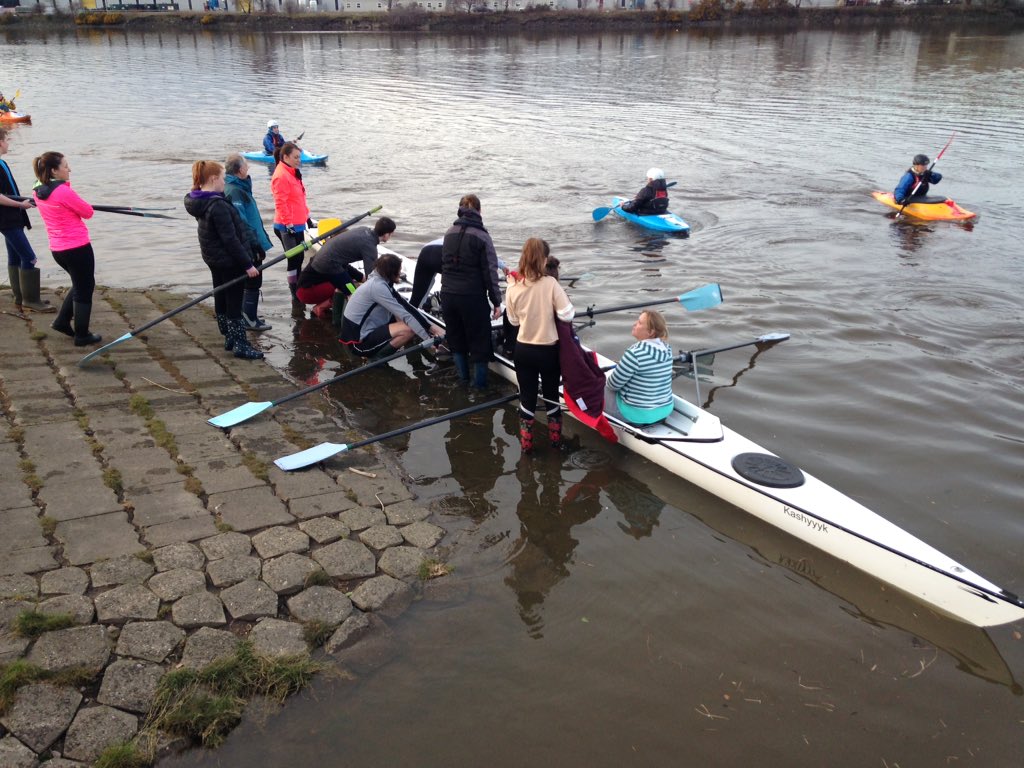 gatesheadcrc's tweet photo. #rowgateshead Learn to Row on Tyne @NorthernRowing @tynewearsport https://t.co/fXjbLD3Sj3