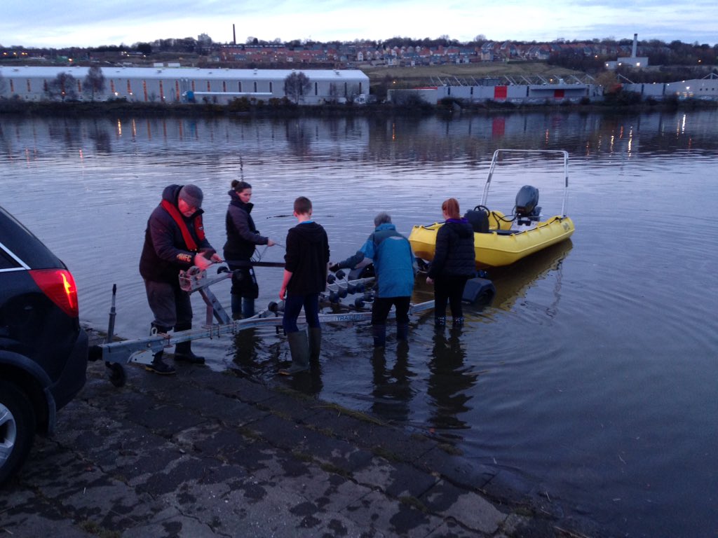 gatesheadcrc's tweet photo. #rowgateshead Learn to Row on Tyne @NorthernRowing @tynewearsport https://t.co/fXjbLD3Sj3