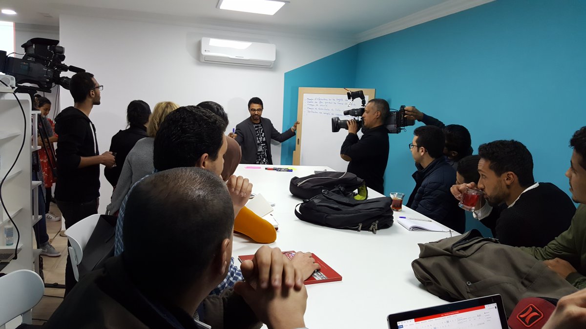 [Conférence-débat] 
Place aux ateliers d'idéation.
Enjeux ➡️Quels sont les problèmes à résoudre dans la mobilité urbaine à Casablanca ?
Solutions➡️ Quels sont les actions potentielles à mettre en oeuvre à court terme ?
#NUMA_CASABLANCA #RATPDev #EMINES #CHALLENGEMOBILITÉ