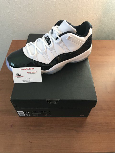 TKixkz's tweet photo. Air Jordan 11 ‘Easter’ Lows are available now in hand and ready to ship out. I have a size 12 left so DM me if your interested.
.
 #sneakerhead #authentic #igsneakercommunity #trouvaillekixkz #sneakernews #kotd #complexsneakers #sneakersforsale #sneakeraddict #solecon https://t.co/ICPVssrvLS