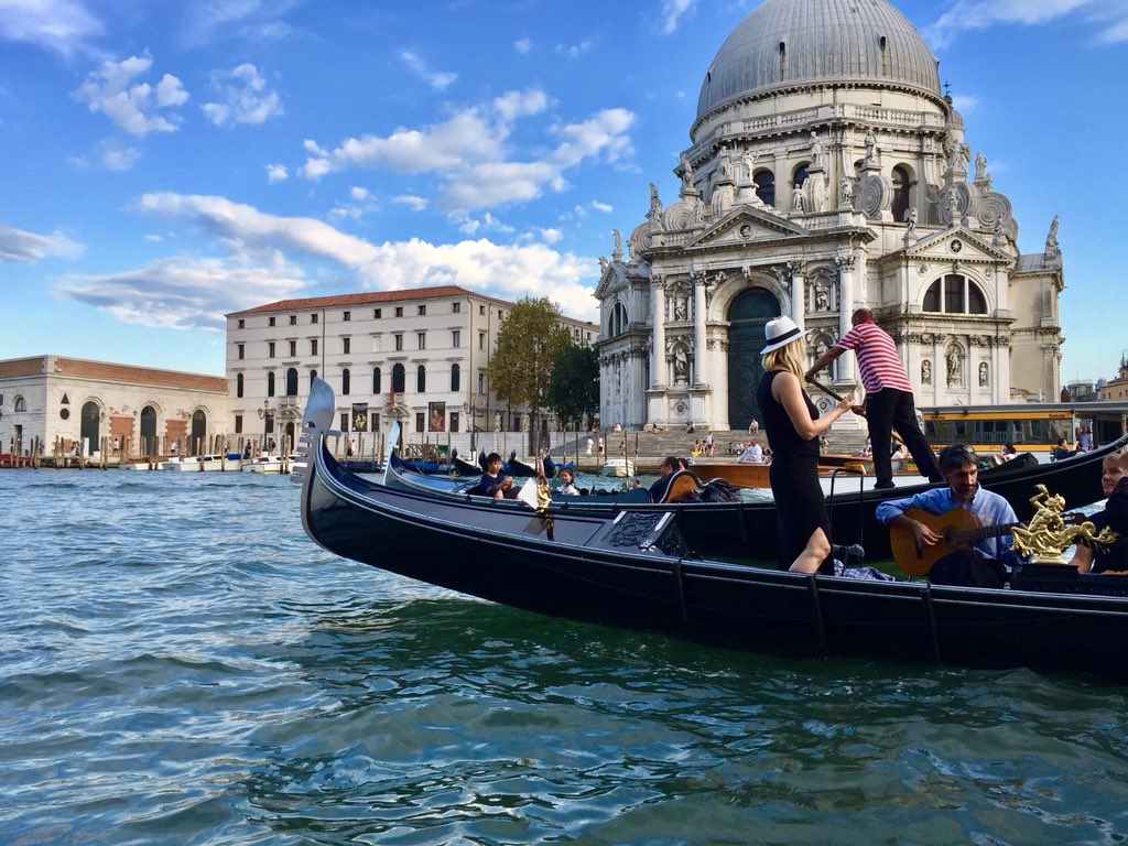 kls906's tweet photo. Our first #insightmoment of #Venice @InsightVacation https://t.co/nABaDGv2Tx
