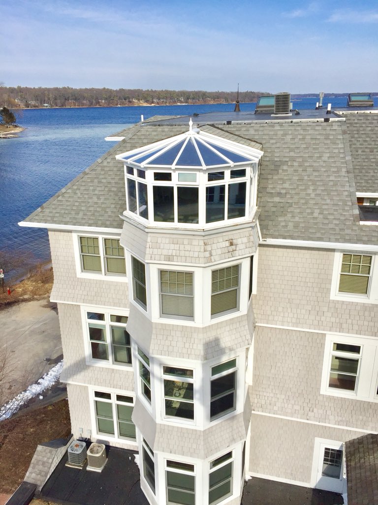 SkyViewSolution's tweet image. New roof complete. Isn’t she beautiful!?