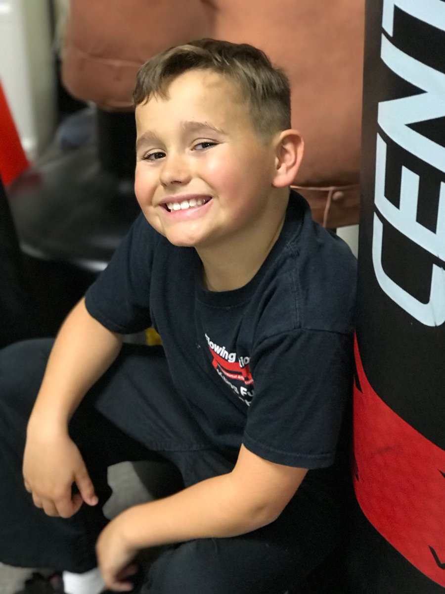 flowing_motion's tweet photo. Waiting to start a good day of training!
#flowingmotion #training #kungfu #shaolin #taichi #students #awesome #thebest #enjoy #funtimes #havingfuntogether #martialarts #fitness #fitnessmotivation https://t.co/2znBKQhTyy