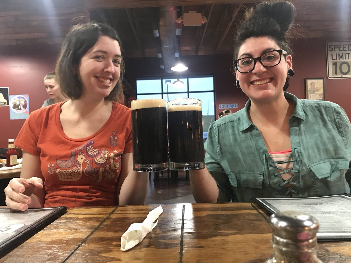 janellenunnally's tweet photo. CHEERS TO TEXAS #bitchesinTX #bitchthunder https://t.co/zlnYQtrsJ3