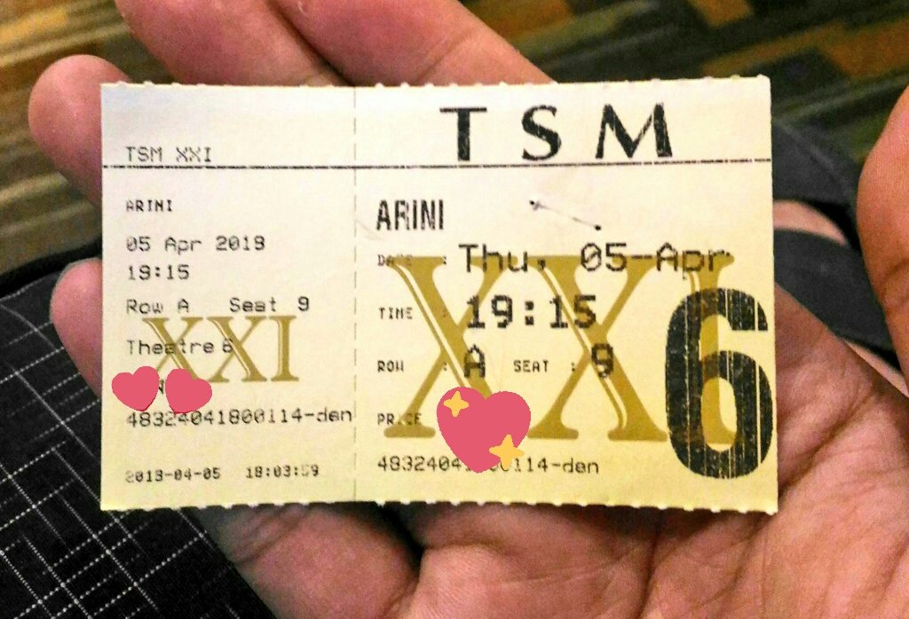 rajasinema's tweet photo. @forumfilmbdg @septriasa_acha @yenorizka @ginaSnoer @ninityunita @Hanungbramantyo @adhityamulya @GePamungkas @FalconPictures_ @adiipati @hesstu @Vaelovexia @FilmChrisye @VinoGBastian__ @MNCP_Movie @VGBfriend_BDG @sasonodwi @anggy_umbara @Arie_Kriting @muhadkly @arifinputra @mvp_pictures @tikabravani_ @CenayangFilm @FILM_Indonesia @BoxOfficeMovie_ @Starvisionplus @SCP_Films @LegacyPictures @GilaFilmID @itscinemaylo @kaningapictures @fajarnugros @RapiFilm @cintaduakodi @asmanadia @bayu_ario @FilmDilan1990 @DilanQuote @AH_DILAN @BrandonSalimID @bagusbramanti @EiffelImInLove_ @ShandyauliaFC @sorayafilms @melly_goeslaw @komik_ksiana Menghadapi masa depan sembari terngiang sakitnya masa lalu dilakoni Aura Kasih dgn sangat baik. #Arini hanya perlu yakin kalau Nick yg datang padanya bukanlah atas paksaan Ira. Kereta menjadi 2 sisi pertemuan: yg disesali & yg harus dijalani. Sebuah karya manis dr Ismail Basbeth https://t.co/V4NXd342eV