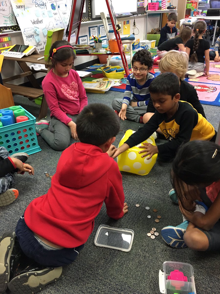 Leland1st's tweet photo. Playing race to a quarter to better understand coins and their values!! So awesome to see that Aha! moment when they realize having more coins doesn't mean having more money! #DCETrailblazers https://t.co/xoZvYcHY1G