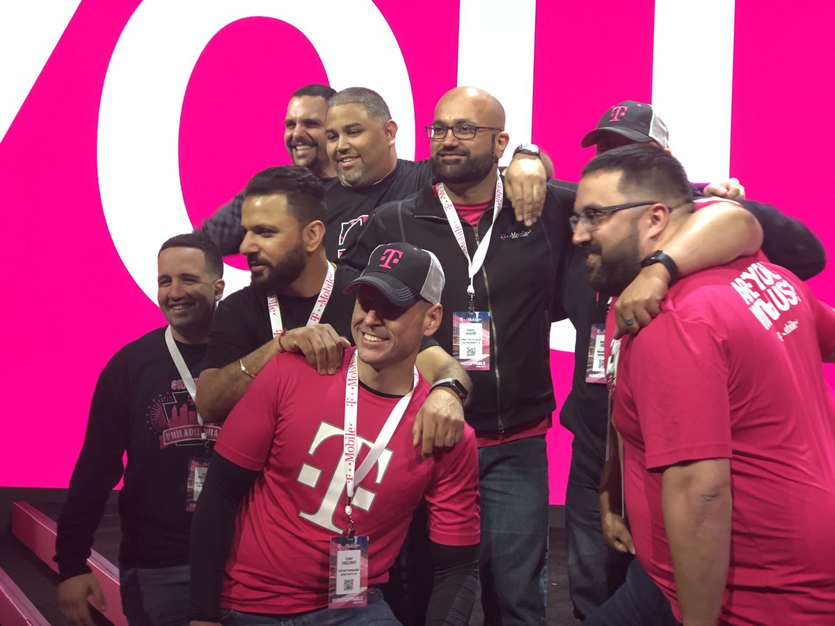 Jah_mobile1's tweet photo. #UnstoppableTour https://t.co/gkFoxq5Vs4