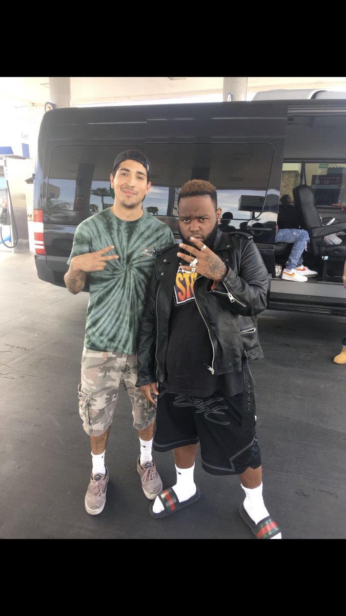 King_Rabbit30's tweet photo. I got to see my boi 24 hours !!!π― #yaknow #SDTonight #24hours https://t.co/A7fuwFbSzA