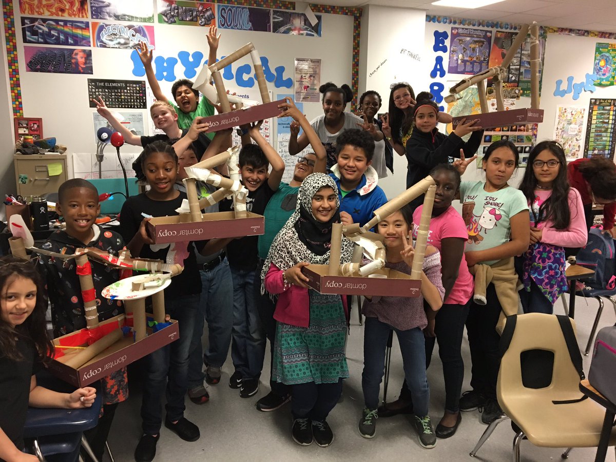 CourtneyJosefy's tweet photo. Not sure I'd commit to riding these roller coasters, but STEM Club sure did have fun constructing them!!! 🎢 #RLERocketsRock @aggietharp https://t.co/ENQi8q4oWq