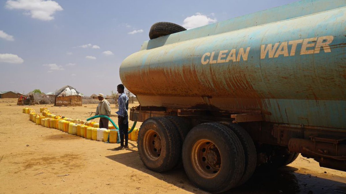ClimatePower's tweet photo. Water shortages will put 5 billion people at risk by 2050, U.N. warns https://t.co/6UmdTzgn5A https://t.co/jtUFOEwBEL