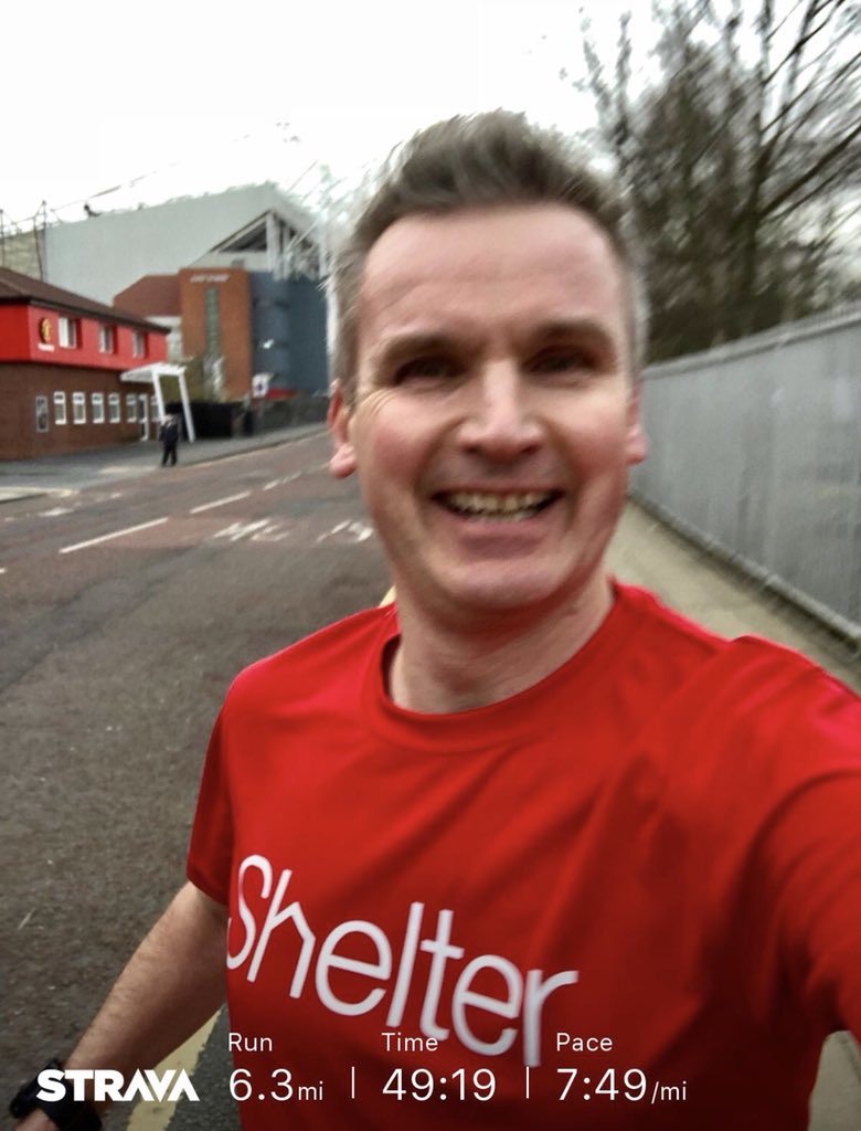 CJ_UK's tweet photo. Day 421 #Runstreak
Out this evening to test my legs in advance of this weekends #manchestermarathon & all is feeling great 👍🏻 💪🏻
New Charity top arrived a little late tested out this evening not sure if I should use it this weekend #bleedingnipples 😝
#ukrunchat #running https://t.co/jIhg8rTJdr