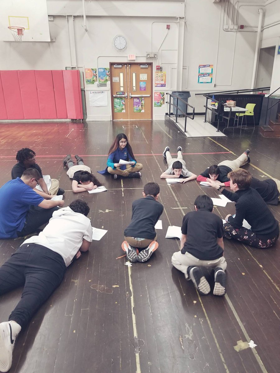 BSTEMhartford's tweet photo. #Bstemhartford #NerdyBirds were assigned their parts today for "How an Elephant got its Trunk" from @HartfordStage. They were so excited. #STEAM #DramaProgram https://t.co/ibYtrWX3oB
