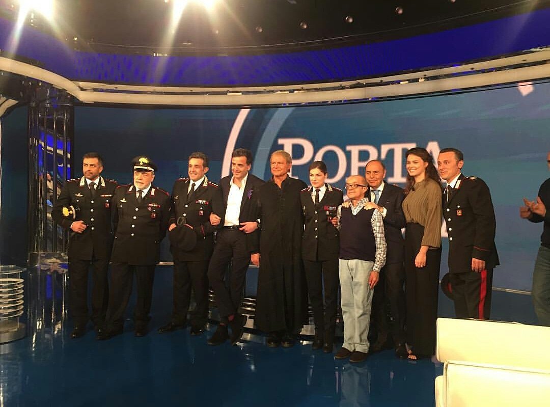 SMontedoroOFC's tweet photo. Direttamente da @RaiPortaaPorta @RaiUno @DonMatteoRai @insinnaflavio @ninofrassicaoff @lastrico #TerenceHill #MariaChiaraGiannetta
Credit Photo #StudioElle https://t.co/WaFdNyQH63