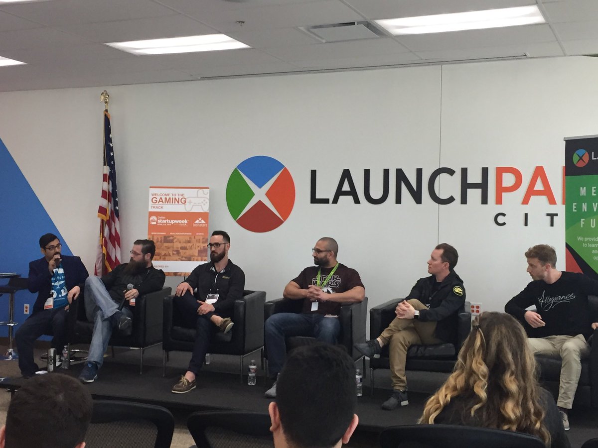 ericbrodie's tweet image. My man @NebtuneFGC is repping @InnerSpaceGame at the @InfiniteEnE panel. 😊 Thanks so much dude. 

#dsw18gaming #DSW18 #dallasstartupweek