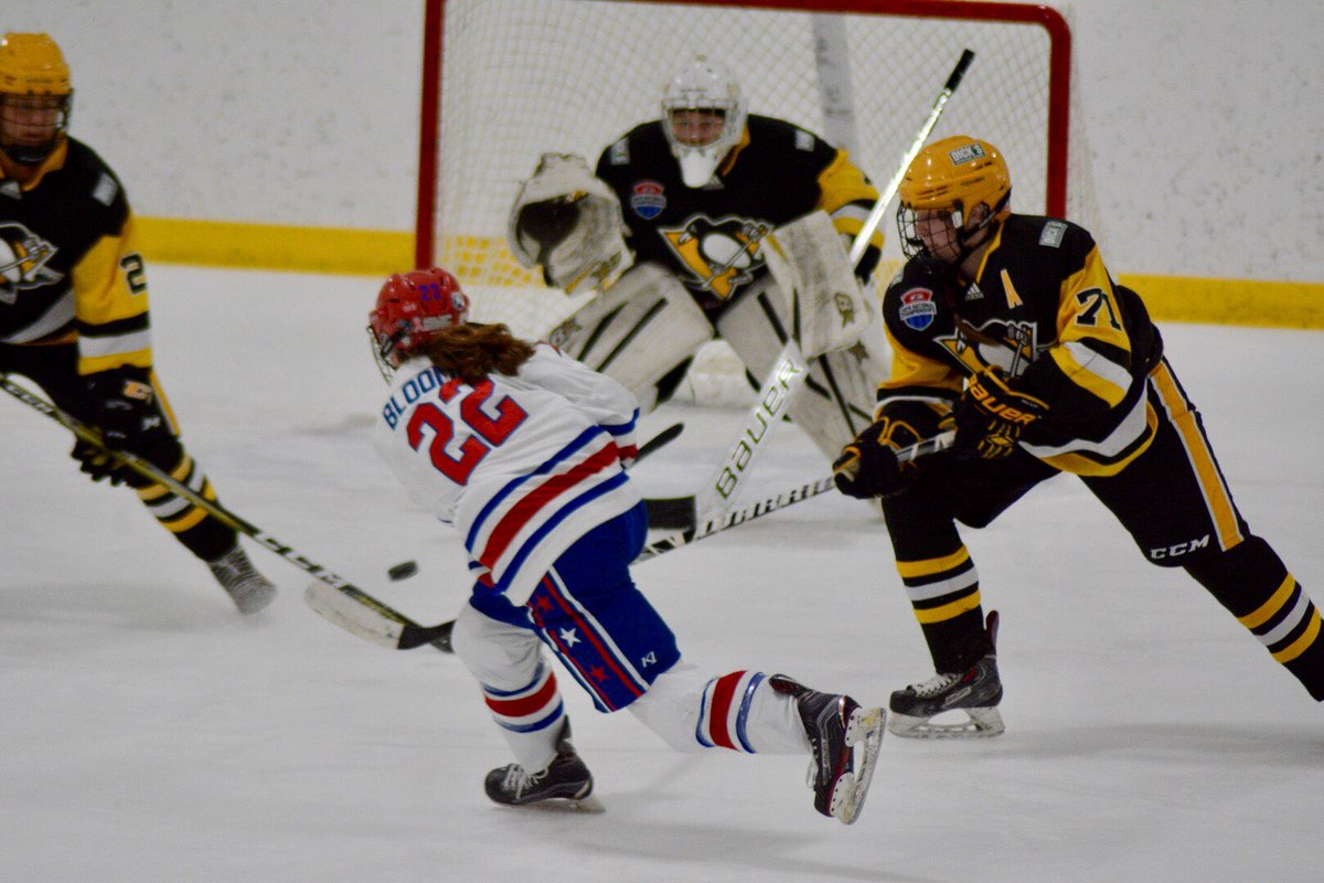 Start of third, it’s 2-1 Penguins. <a href="/CYA/">Angie</a> took command of the second, but <a href="/gwynp7/">Gwyneth philips</a> was a brick wall.