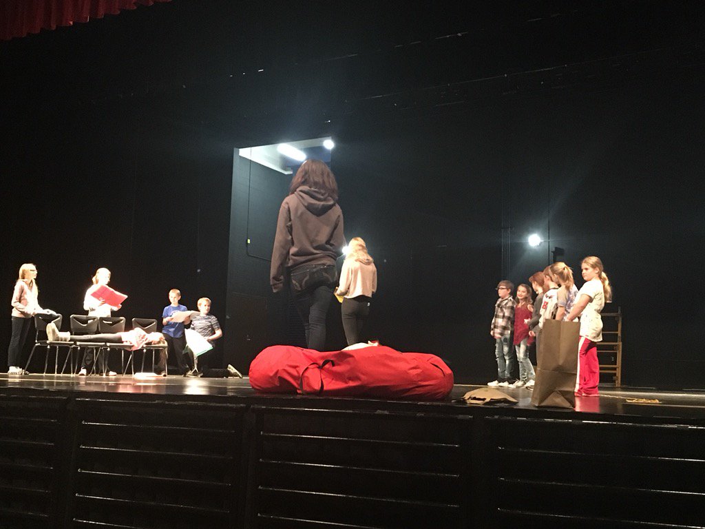 Kate Janssen tweet media