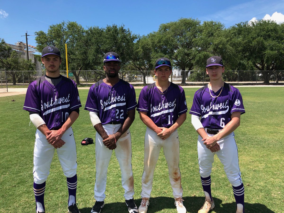 Southwest boys looking ready to tear it up this year. @Nate0wiz @willy_v12 <a href="/Wallace_Mike23/">Mikey Mike</a> <a href="/kristianmas21/">Kristian Masters</a> should be in for a nice senior season.