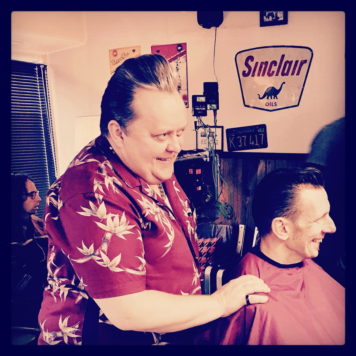 gofatboy's tweet photo. Check out Hannu as the Barber ”Janne” and Kakan as a customer in the awardwinning Action-Comedy ”TORPEDERNA”#2 on TV4 & TV4 Play !
@torpederna_ @flxstockholm
#torpederna #torpederna2 #actioncomedy #hannu #kakan https://t.co/wn116qj4bF