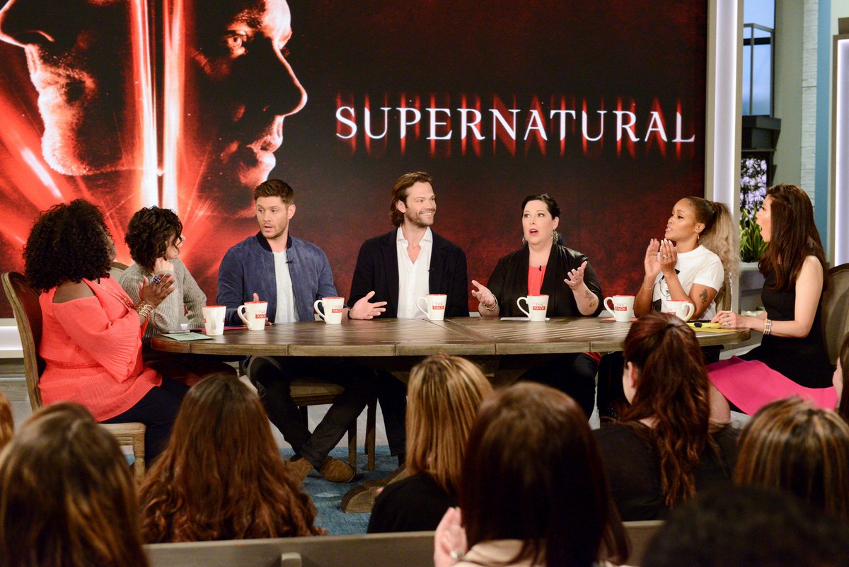 📸: <a href="/jarpad/">Jared Padalecki</a> &amp; <a href="/JensenAckles/">Jensen Ackles</a> stop by CBS's 'The Talk' - jared-padalecki.com/?p=1723