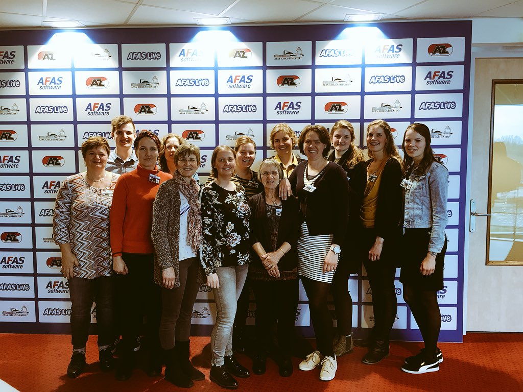 HansVervat's tweet photo. Vandaag een enthousiaste groep dames van @AccoladeZ ontvangen bij @AFAS De mensen die met passie met hun vak en clienten bezig zijn. Daar doen we het voor #ZenW #VVT #Profit https://t.co/Pmskqjpc6v
