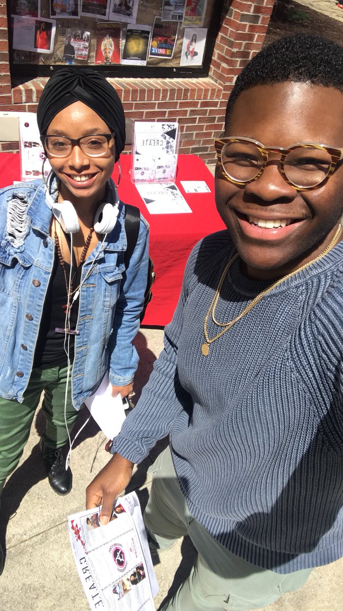 officiallylive's tweet photo. @iamjordanlive is answering all questions about the C.R.E.A.T.E. FAIR out on the promenade. MAKE SURE YOU COME OUT @CAU!! 💯💯💯#OLTAKEOVER (📸:@CAUHAP) https://t.co/kqGcqKGbIE