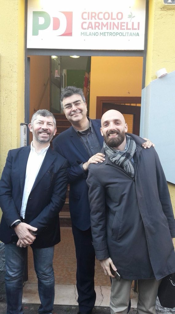 ivanscalfarotto's tweet photo. Oggi al Circolo Carminelli @PdMilano con @emanuelefiano. Inaugurazione della nuova insegna del Circolo e incontro con gli iscritti. https://t.co/5C99SbF7nr