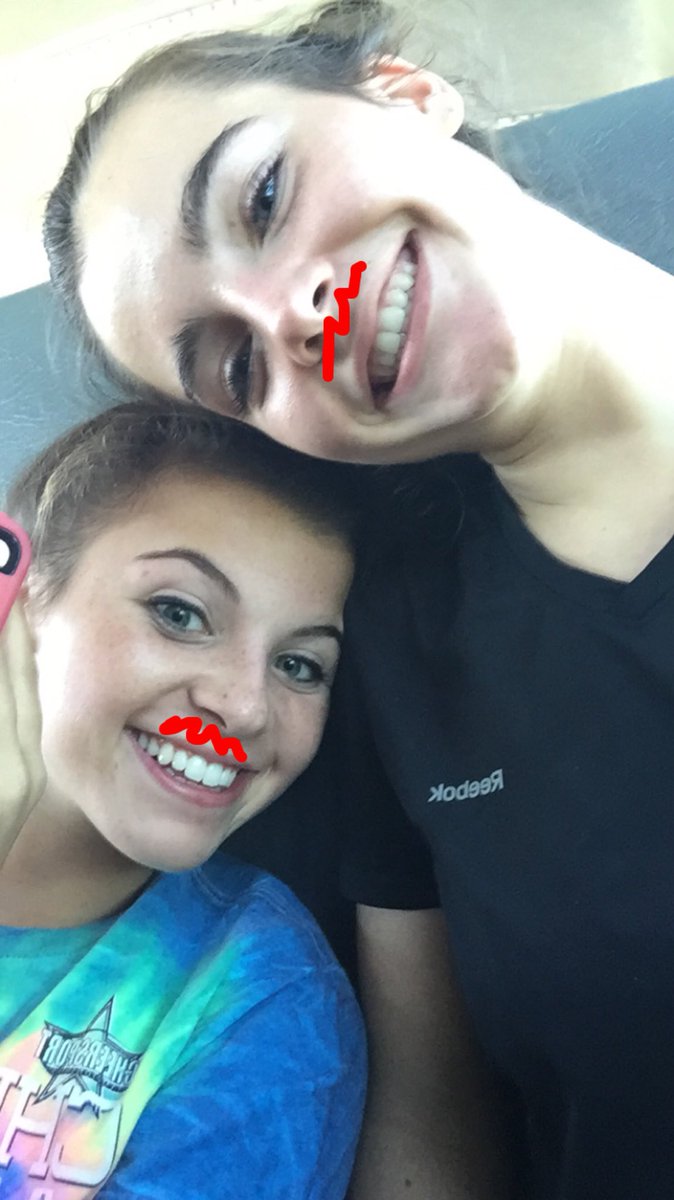 claireakemp's tweet photo. Happy birthdaykenziii luv you!💖💖💖 @KearnsKenzie https://t.co/Q9CAc1S4fG