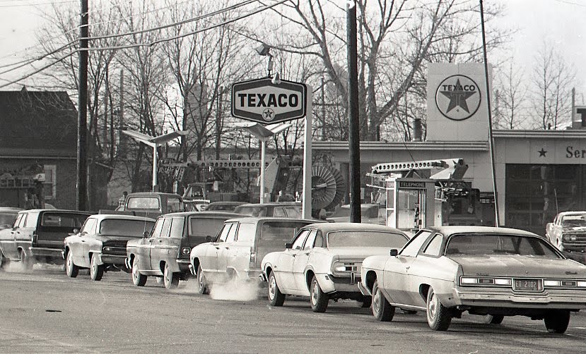 CypressLakesUSH's tweet photo. USH: 1970s unit test tomorrow. Remember to study! Don't run out of gas this close to the finish line! https://t.co/5e9hRbjmbI
