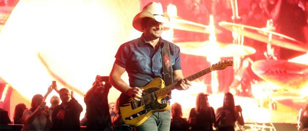 DreamSeats's tweet photo. TONIGHT at Schottenstein Center - Brad Paisley, Dustin Lynch, Chase Bryant &amp; Lindsay Ell...WOW! Definitely a do not miss. Just in - FRONT ROW! These won't last long! https://t.co/TOjUf4W3CM