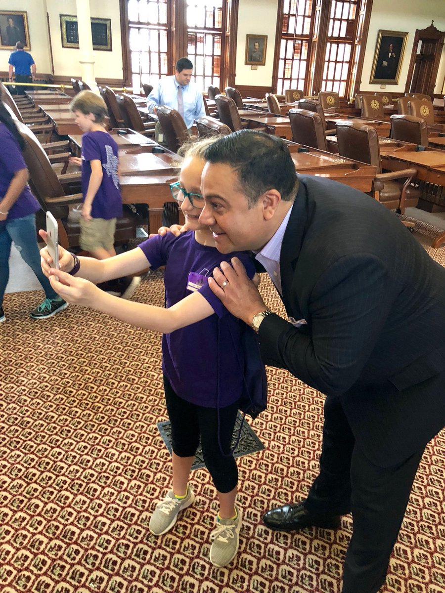 JasonVillalba's tweet photo. What an honor it was to welcome these @dallasschools Wither’s Wildcats to their Texas Capitol. The kids were bright, polite and asked some really tough questions. We had a great time and they certainly brought some #Dallas sunshine to Austin! #TxLege https://t.co/eRtizv9OiU