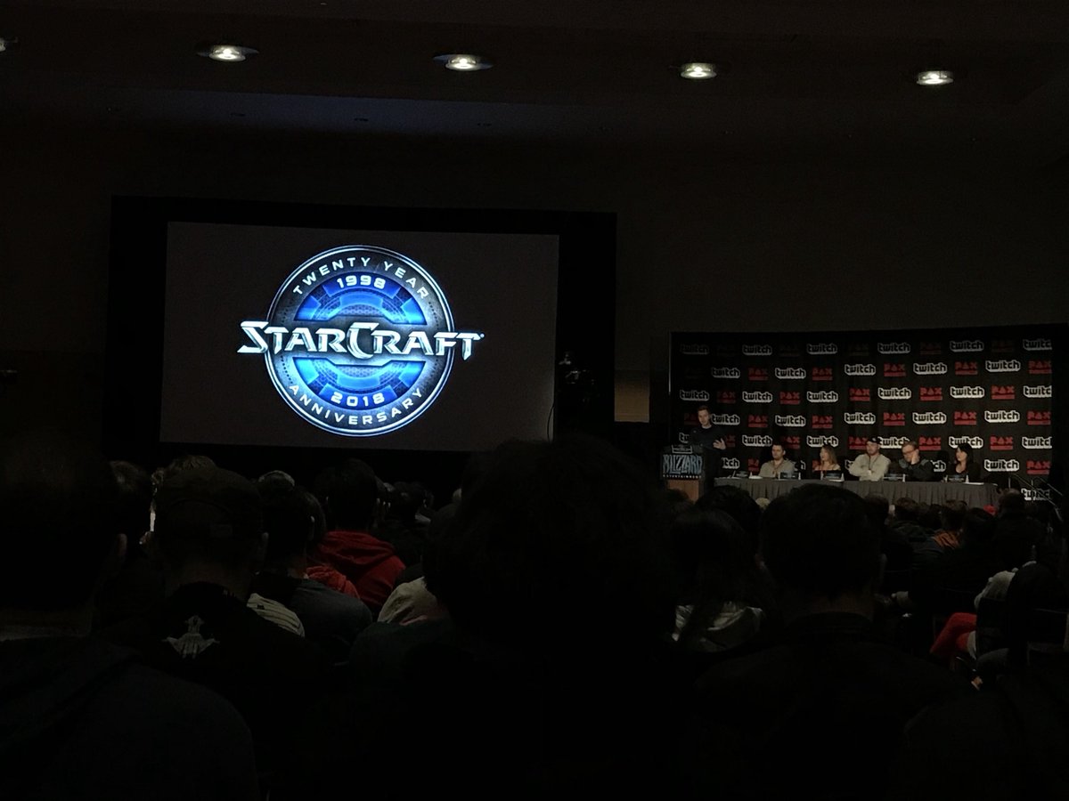 exorsolieve's tweet photo. Watching on a panel on a game I grew up playing and getting to see the comic genius of @CarBotAnimation was amazing! #SC20PAX https://t.co/CRirLgH1ab