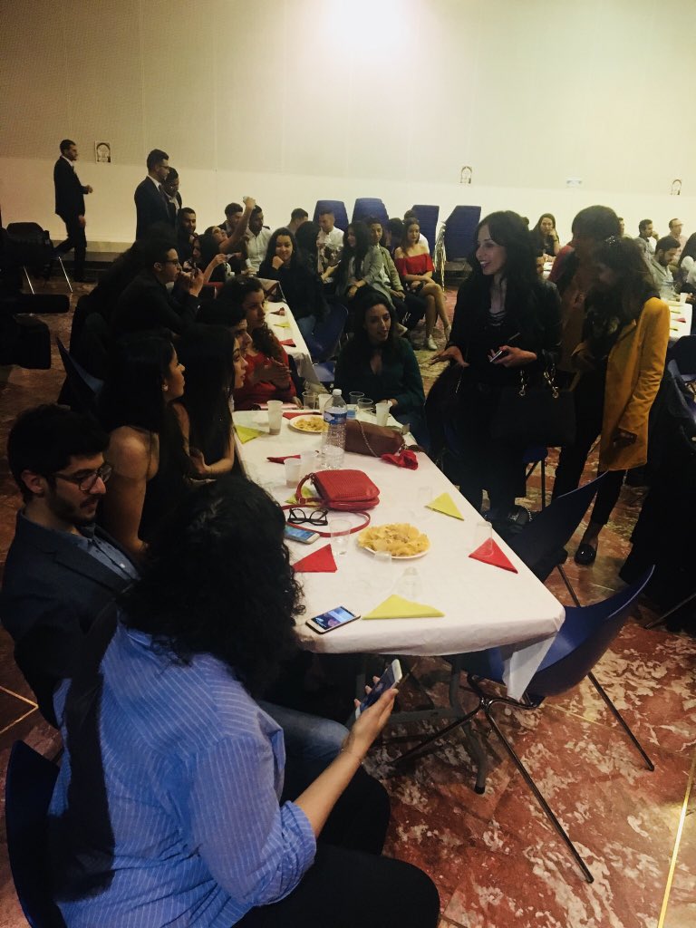sophiaayache's tweet photo. Temps d’échange fort avec les étudiants et les citoyens heureux de rencontrer des élus de terrain privilégiant un contact de proximité, lors de la soirée «culture Maroc » organisée par le Comité des étudiants méditerranéens à #montpellier @samira_salomon @KhaliManare . @Saurel_P https://t.co/mIiHuy3gQt
