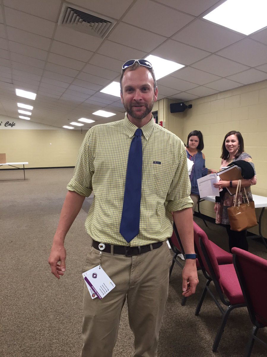 ColquittMTSS's tweet photo. @cagrayjrhigh World History Teacher, Doug Yarbrough, is ready to facilitate a @Tregoed Situation Appraisal at the Superintendent Summit for teachers! #ContinuousImprovement #teachersmatter #alwaysprepared #TregoED https://t.co/2Q3HgVyFrI