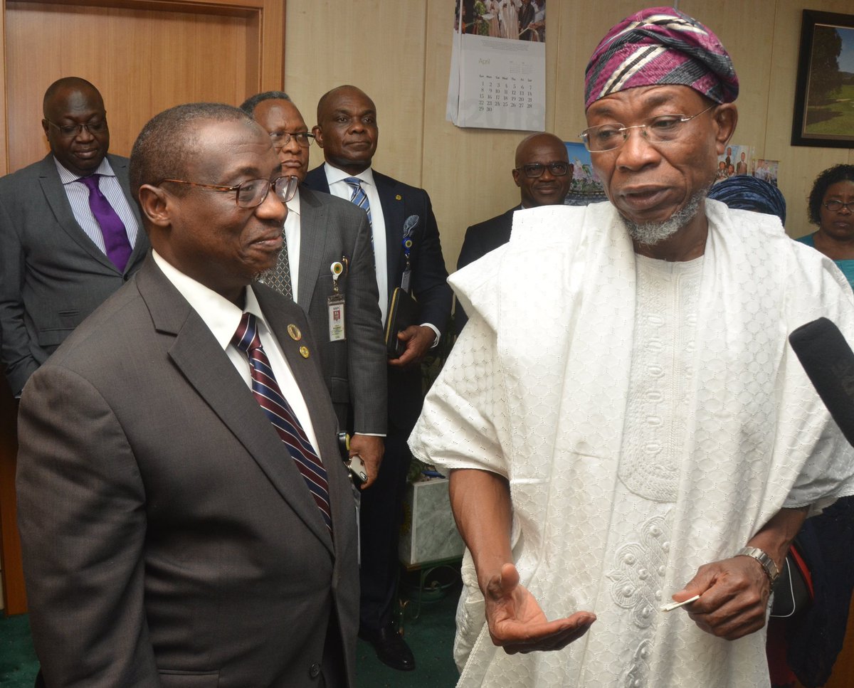 DrMKBaru's tweet photo. Earlier today at the @NNPCgroup, I received the Governor of #Osun State, HE Ogbeni Rauf Aregbesola (@raufaregbesola). We discussed areas of collaboration on especially the prospects of increasing efficient supply and distribution of petroleum products in the State. https://t.co/OxjmaUVgCR