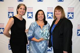 Chamber execs, what are you planning to submit for the 2018 Media Awards contest? Show off your creativity, win an award, impress your board. Find details on the TCCE website now! #tcce2018 #MediaAwards #showoff