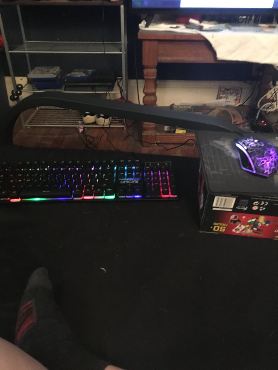corneliousdaman's tweet photo. @SawDezah when you can’t afford a ps#c but keyboard and mouse is affordable lol #Ps4Keyboard https://t.co/pUywaOXg4b