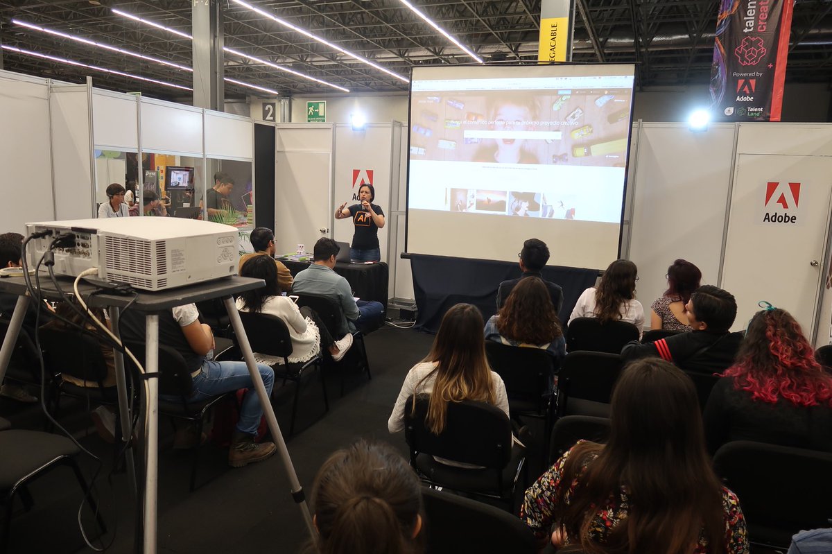 AdobeLat's tweet photo. @marianacabralMX se apodera del espacio de #AdobeCreativeLand para hablar de @adobestock y de todos los beneficios de vender tus fotografías
#talendland
#TalentLand2018 https://t.co/UpYIh6ptY6