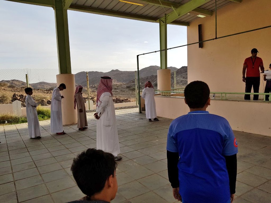alaossae's tweet photo. سُعدنا بمدرسة #العوصاء صباح
الخميس بزيارة مشرف #العلوم
الأستاذ حسن بن محمد الحارثي https://t.co/rNafXIjPzw