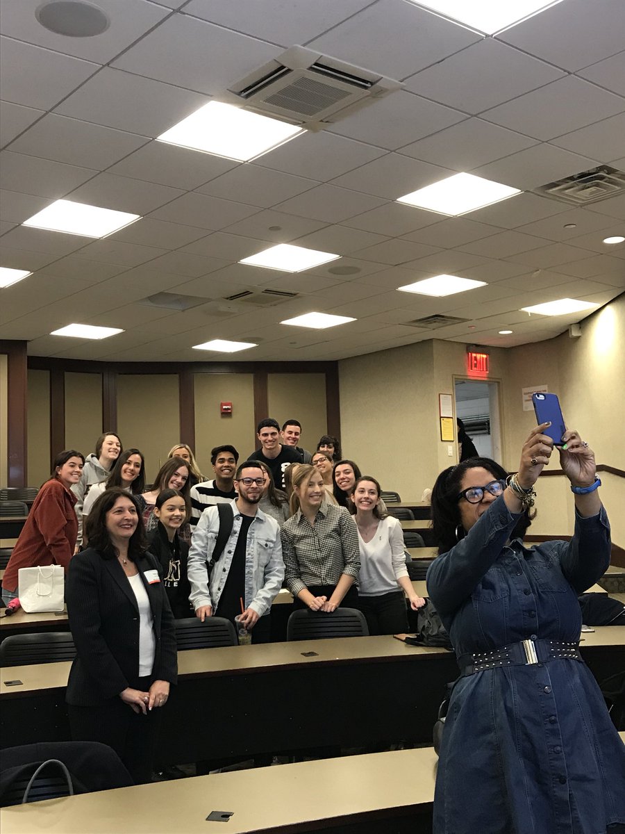 PaceAdvertising's tweet photo. Thank you Mrs. Kimbery King and Mrs. Vivian Bellina from Discovery Inc for an #AdMazing presentation. It was inspiring and insightful! We wish you both all the best! https://t.co/oz8ZGKmpL9