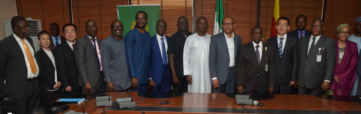 nnpclimited's tweet photo. ๐ธ H/lights: Signing ceremony btw the @NNPCgroup and Brentex Petroleum Services Ltd/China Petroleum Pipeline Bureau (CPP) Consortium for the Engineering, Procurement and Construction (EPC) contracts of the Ajaokuta-Kaduna-Kano (#AKK) Gas Pipeline Project.
๐ธ Credit: @Arowosegbe0 https://t.co/ihuGOK7Hs1