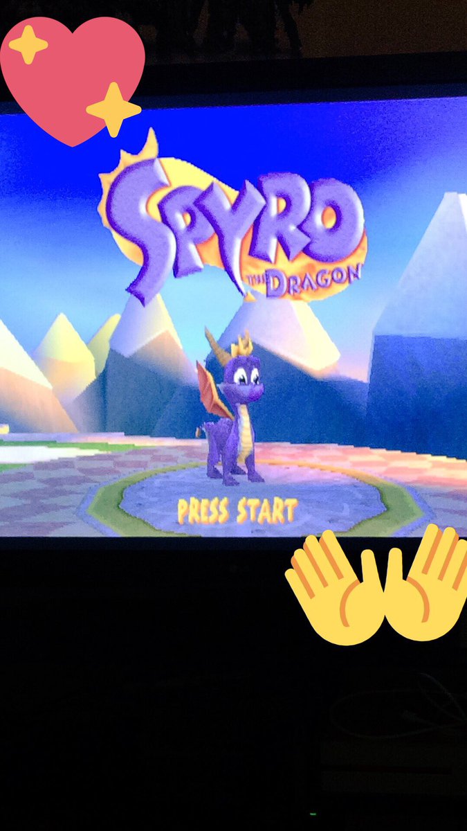 FPSiren94's tweet photo. Playing the original tonight for the first time in years in honor of the announcement! Nostalgia here we go! ❤️❤️❤️ #Spyro #UnleashTheDragon #SpyroRemastered #playstation https://t.co/5cd4sCjX4G