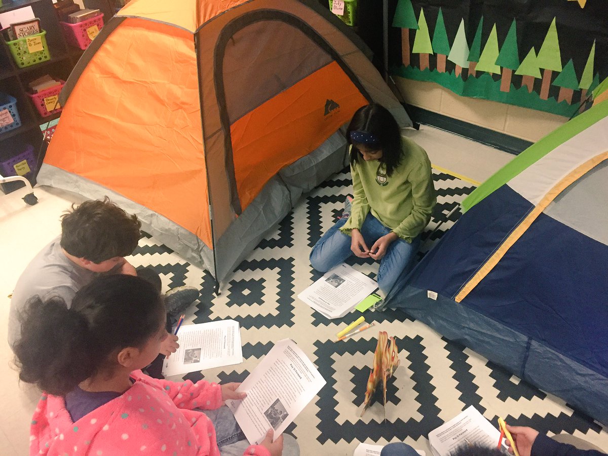 jenjouini's tweet photo. Enjoying our time at Camp Write Along! 🏕 https://t.co/EViUJeFH3B