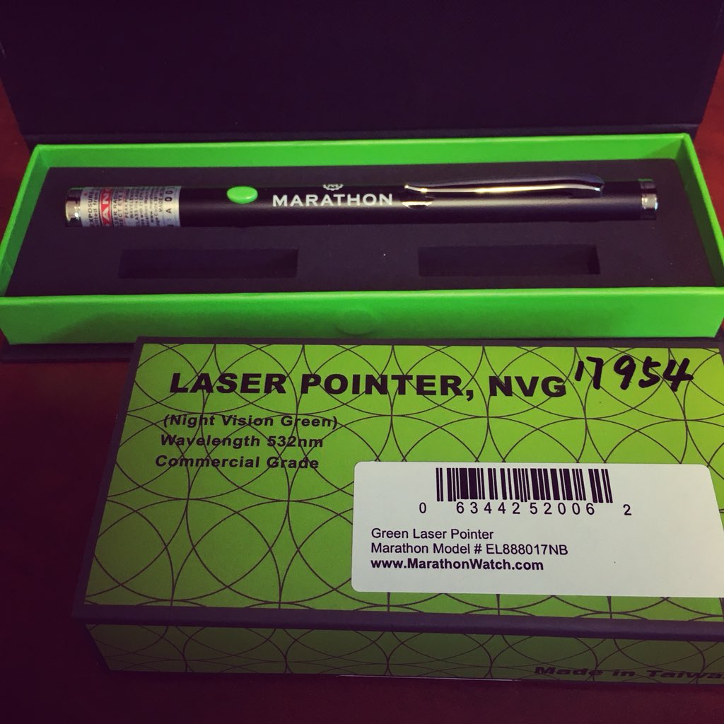 DeneLegalEagle's tweet image. Shit just got real over here. #DeneStellarOrientation #LaserPointers #Greenlight #NightVision 💫💫