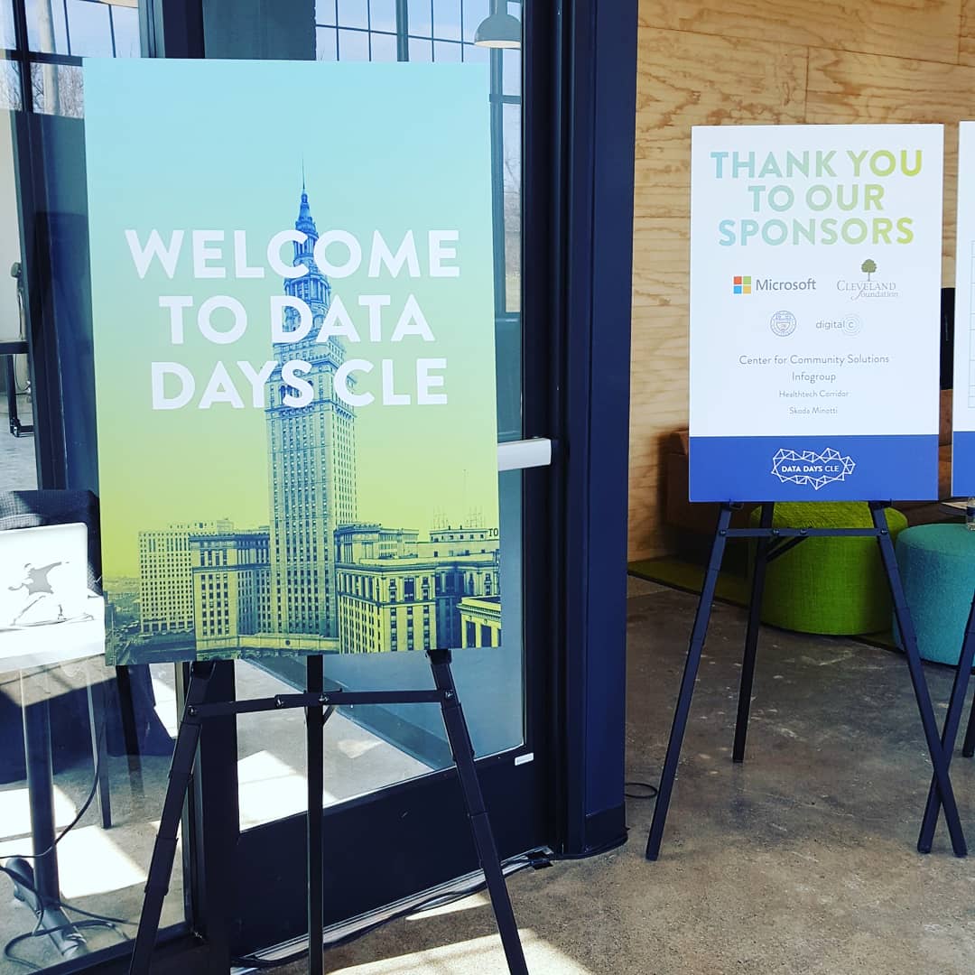 ironbornebw's tweet photo. We had an absolute blast facilitating the discussion around data and beer this afternoon at #DataDaysCLE2018 with our friends from @butcherandthebrewer and @JollyScholar Cheers to the panelists and participants for building brain power through beer power!
#cheers #beeranddata https://t.co/YM8j2VwDFL
