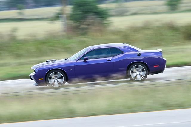 LSMoparFest's tweet photo. Where appearance and performance converge!
📷 @litos07 🏁
🏆
#LSMF18 #FallFinale #SeeYouAtLSMF #Pennzoil #RaceForACase #MOPARfam #MOPARfamily #Htown #Houston #CarShow #DragRacing #ShareThePassion #ClassicCar #Charger #Challenger #Magnum #Chrysler300 #He… https://t.co/KtY4hfTM6d https://t.co/6XGAKmmeh0
