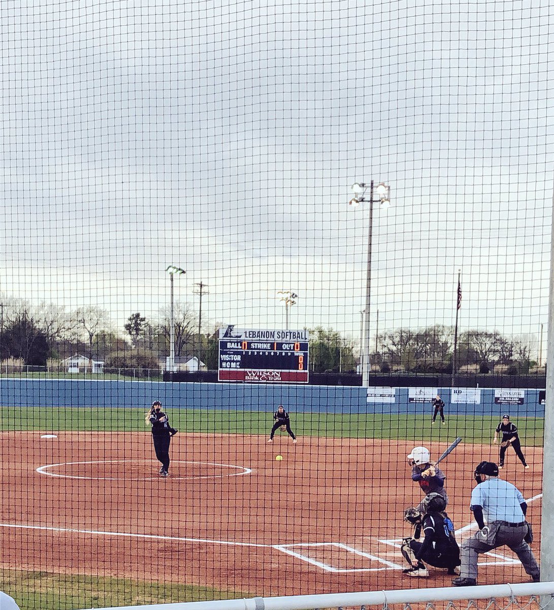 itsdee_eaton's tweet photo. First pitch of the game... let’s go ladies! @LDevilsoftball ⚾️💙#BeatBeech https://t.co/whqRa6lliK