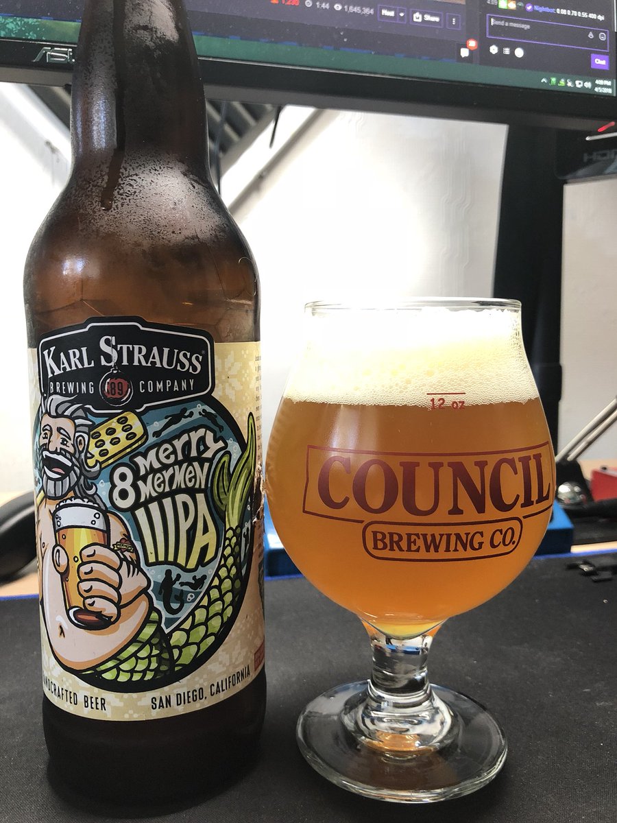 BrewsIn140's tweet photo. An incredibly heavy triple IPA. Boasts a super thick head, powerful tangerine and almost juniper type flavor. Bitterness and sweetness combine to form an almost light wine taste. 10.8% is definitely too high for my taste but still solid. 7/10 @KarlStraussBeer #brewsin140 https://t.co/bmH4uHeSPO