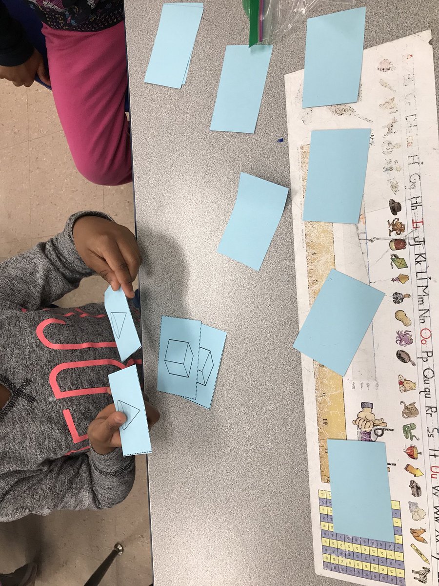 kbibeault8's tweet photo. Memory with flat and solid shapes! https://t.co/waXSkny1xJ