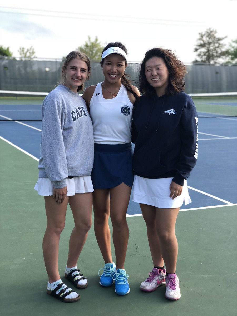 McNeilTennis's tweet photo. Natalie, Eysl, and Kimberly at our District Finals. Natalie &amp; Eysl placed 4th overall in the district. Stay tuned! Kimberly is going to play her final match soon. @AthleticsRRISD @Mavletics @MHSMavs @AcostaCourtney https://t.co/ku1pdv46xe